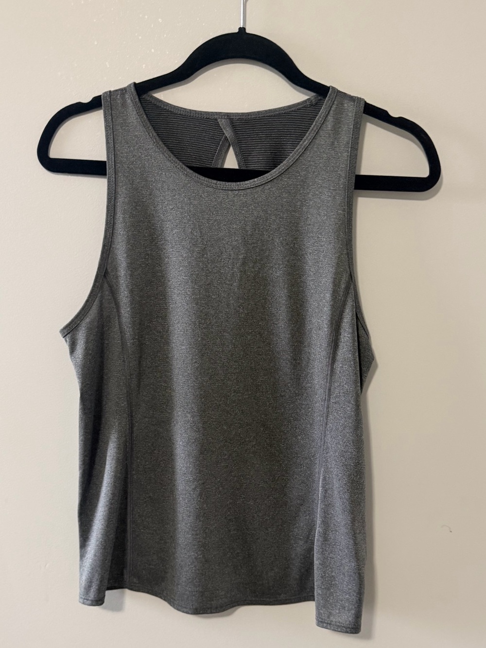 Old Navy Charcoal Performance Tank Top - Women's